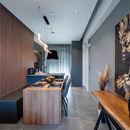 Santa Marina Luxury #3 Apartment *