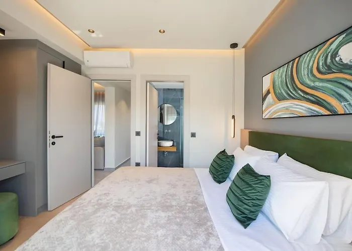 Santa Marina Luxury #3